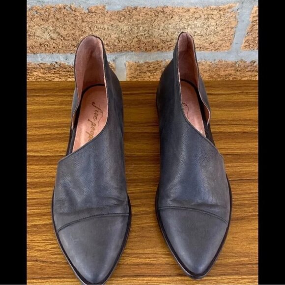 Free people Leather Slip-On BlockHeel Booties 6.5 - Picture 1 of 12